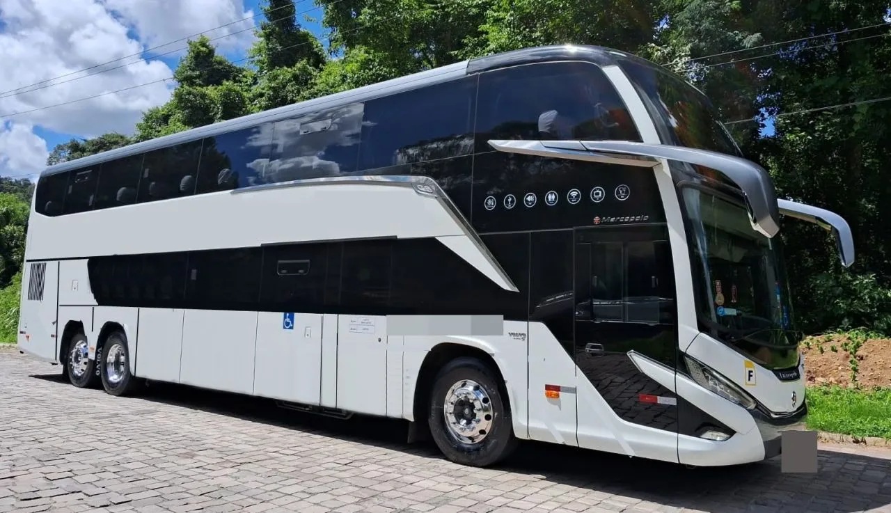 Ônibus Marcopolo Paradiso 1800 DD G8 Volvo B420R 2023 seminovo à venda, código 130 - foto 01