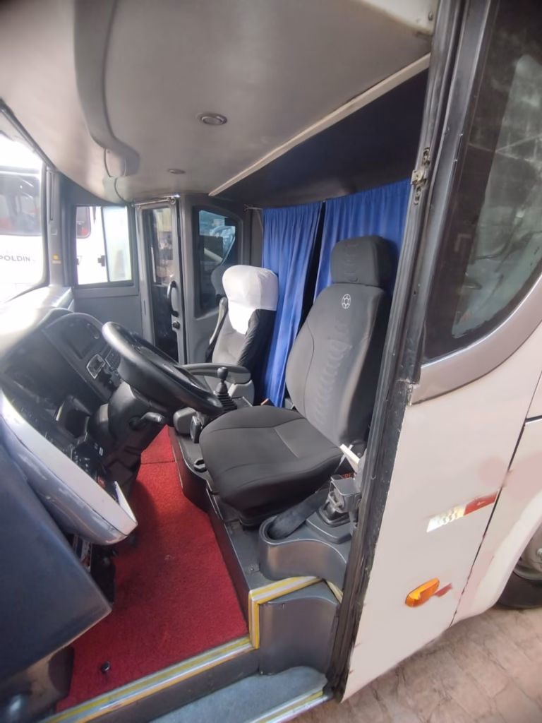 Marcopolo Paradiso LD G7 1600 Scania K380 trucado 2011 COD.1366