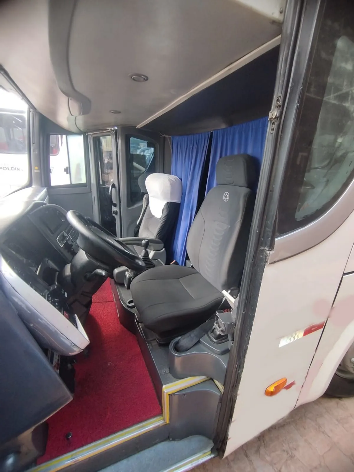 Ônibus MARCOPOLO PARADISO LD G7 1600 K380 JM 2011 seminovo à venda, código 1366 - foto 03