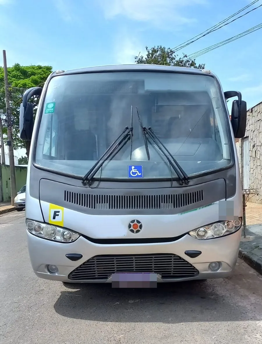 Ônibus MARCOPOLO SENIOR M.BENZ LO 916 JM 2014 seminovo à venda, código 34 - foto 01
