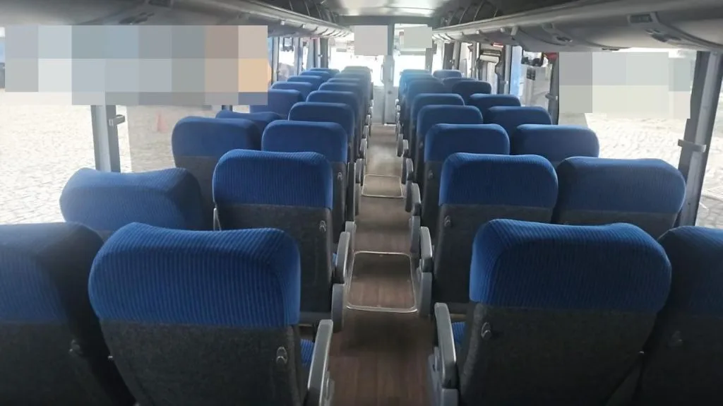 Ônibus Marcopolo Viaggio 800 OF 1724 2022 seminovo à venda, código 652 - foto 07