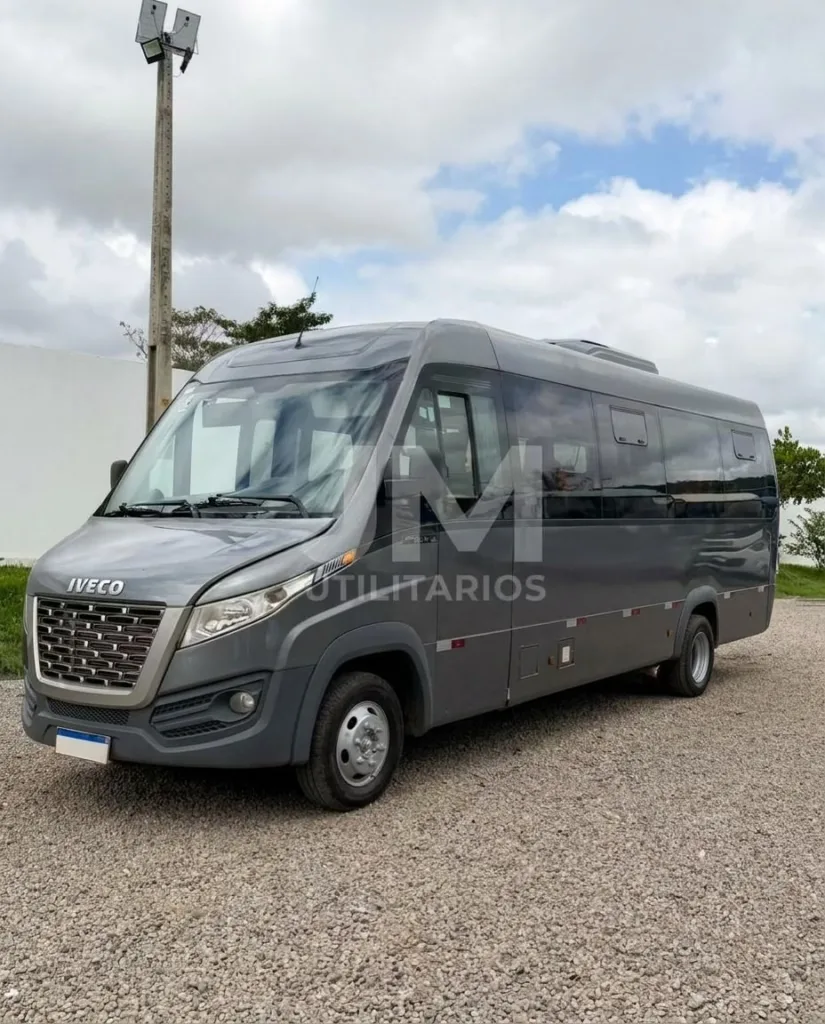 Ônibus Marcopolo Volare Fly 6 Cummins 2021 seminovo à venda, código 547 - foto 02