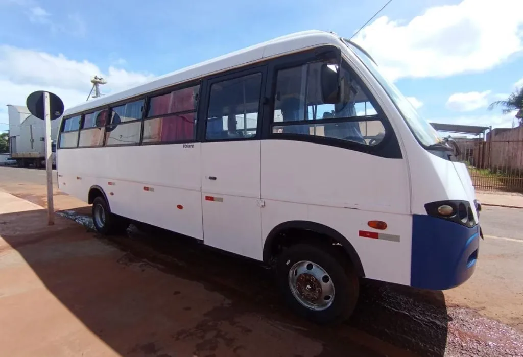 Ônibus Marcopolo Volare V8L Cummins 2016 seminovo à venda, código 43 - foto 01