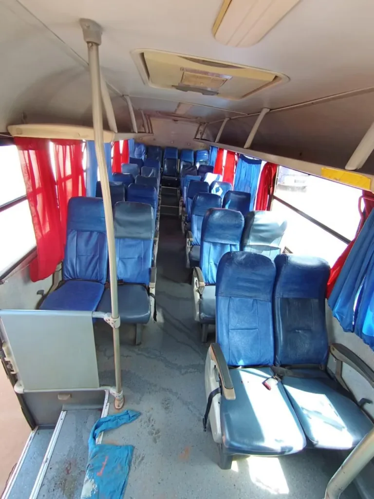 Ônibus Marcopolo Volare V8L Cummins 2016 seminovo à venda, código 43 - foto 08
