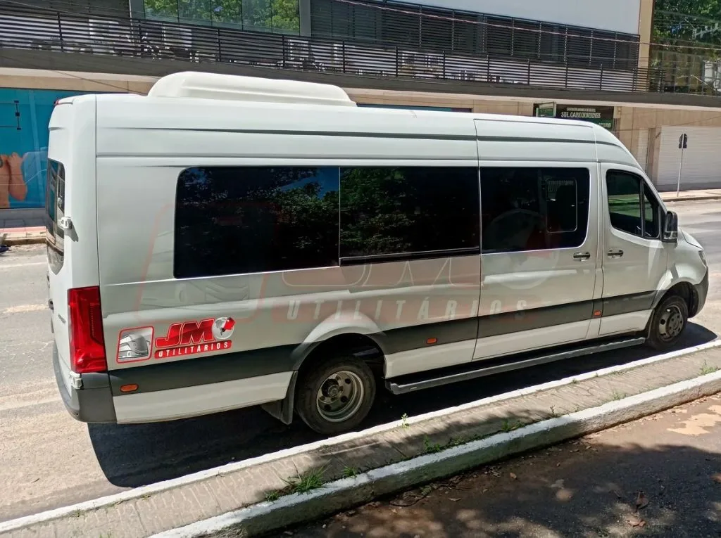 Ônibus Mercedes-Benz Sprinter 516 CDI Luxo Executiva 2021 seminovo à venda, código 1794 - foto 04