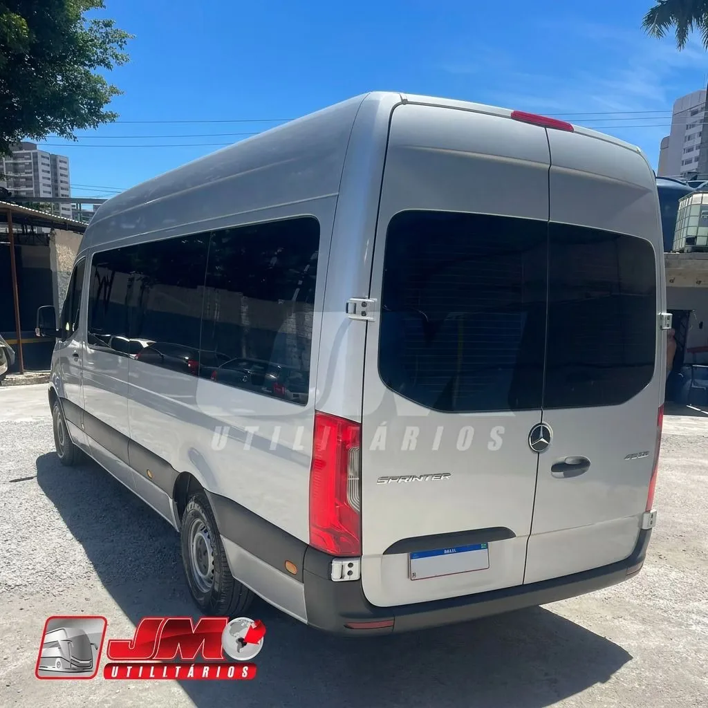 Ônibus Mercedes-Benz Van Mercedes Sprinter 416 CDI Longa Executiva 2022 seminovo à venda, código 860 - foto 04