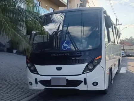 Ônibus Neobus Micro-onibus Thunder 2020 seminovo à venda, código 732 - foto 01