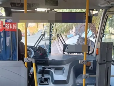Ônibus Neobus Micro-onibus Thunder 2020 seminovo à venda, código 732 - foto 08