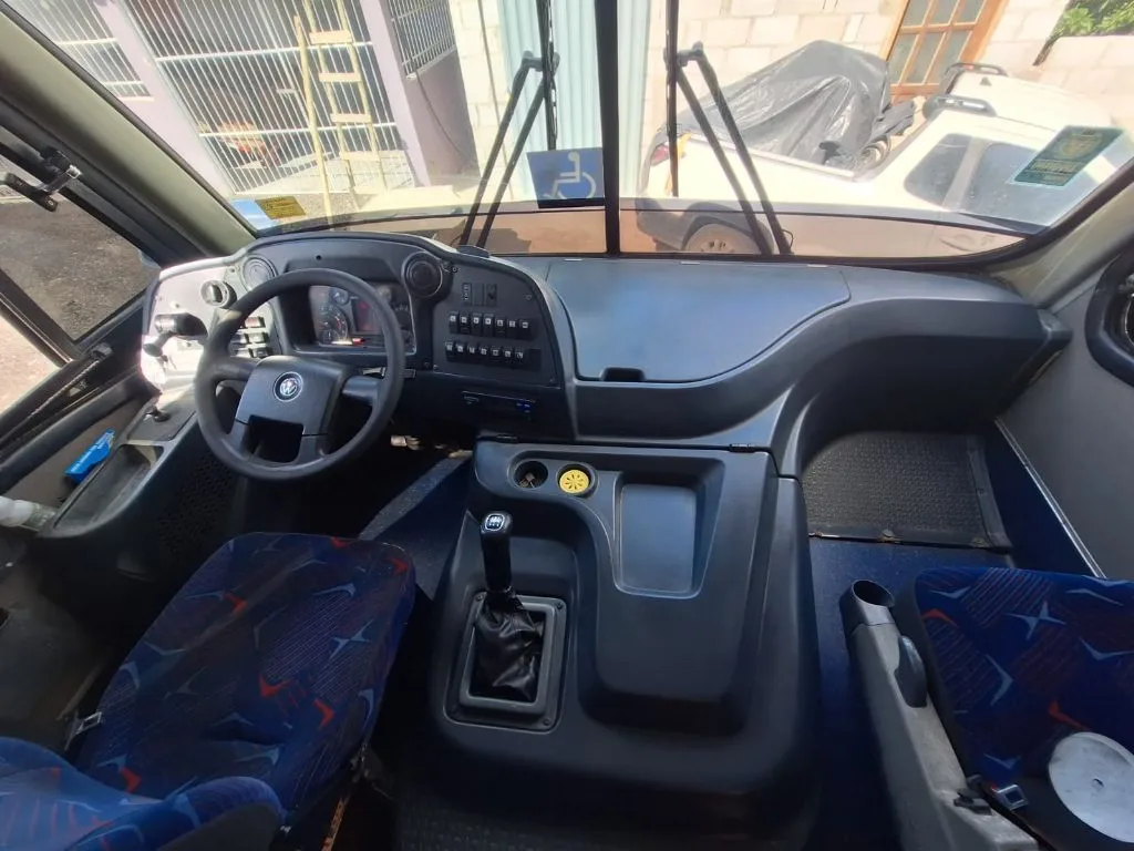 Micro-ônibus Neobus Thunder+ Volkswagen 9.160 2018 seminovo à venda, código 366 - foto 06