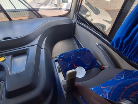 Ônibus Neobus Micro-onibus Thunder 9.160 2018 seminovo à venda, código 366 - foto 07