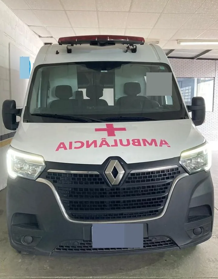 Ônibus Renault Master L2H2 Ambulancia 2023 seminovo à venda, código 137 - foto 01