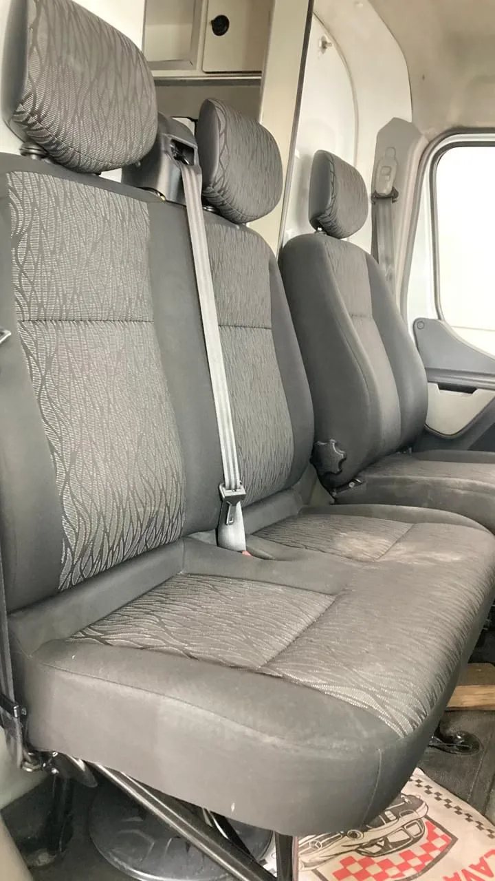 Ônibus Renault Master L2H2 Ambulancia 2023 seminovo à venda, código 137 - foto 02
