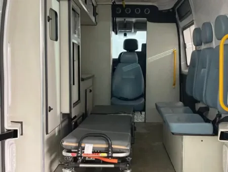 Ônibus Renault Master L2H2 Ambulancia 2023 seminovo à venda, código 137 - foto 07