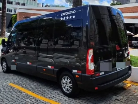 Ônibus RENAULT MASTER L3H2 LUXO JM 2024 seminovo à venda, código 184 - foto 02