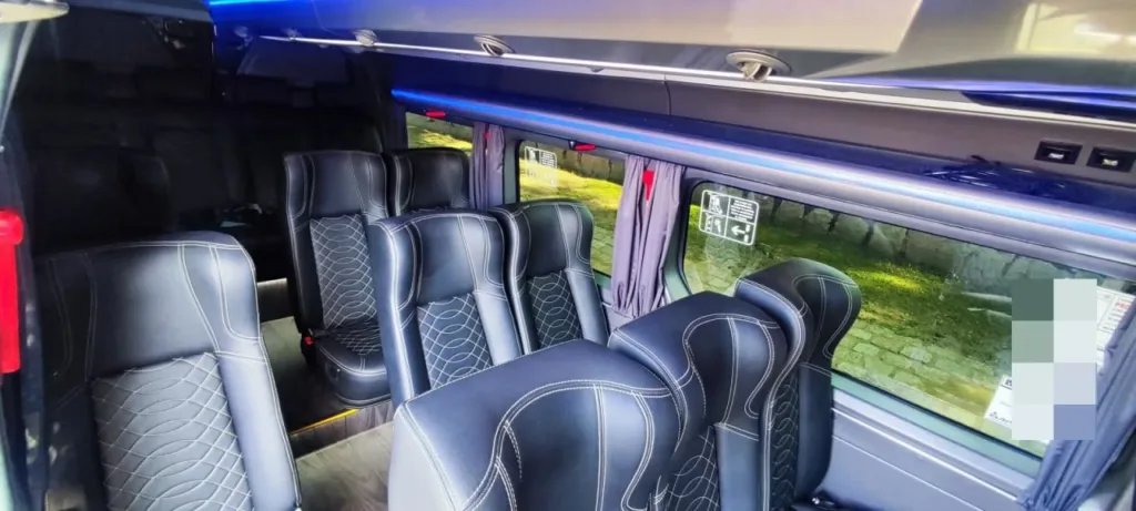 Ônibus RENAULT MASTER L3H2 LUXO JM 2024 seminovo à venda, código 184 - foto 08