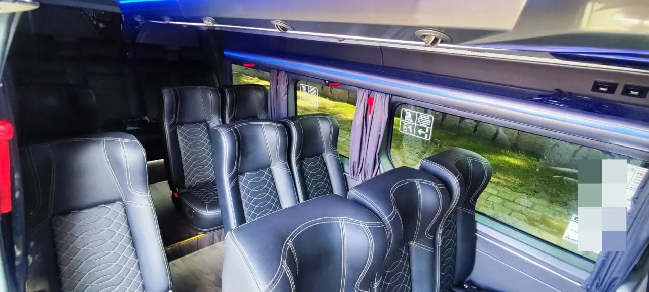 Ônibus RENAULT MASTER L3H2 LUXO JM 2024 seminovo à venda, código 184 - foto 08