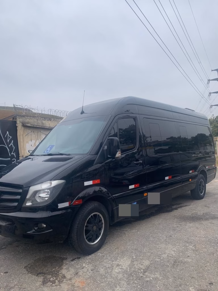 Sprinter CDI 415 executiva luxo 2019 à venda COD.724