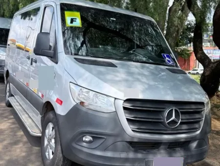 Ônibus SPRINTER CDI 416 CURTA T.BAIXO LUXO JM 2022 seminovo à venda, código 14 - foto 01