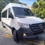 Van Mercedes-Benz Sprinter 516 CDI 2022 20+1 lugares COD.1723