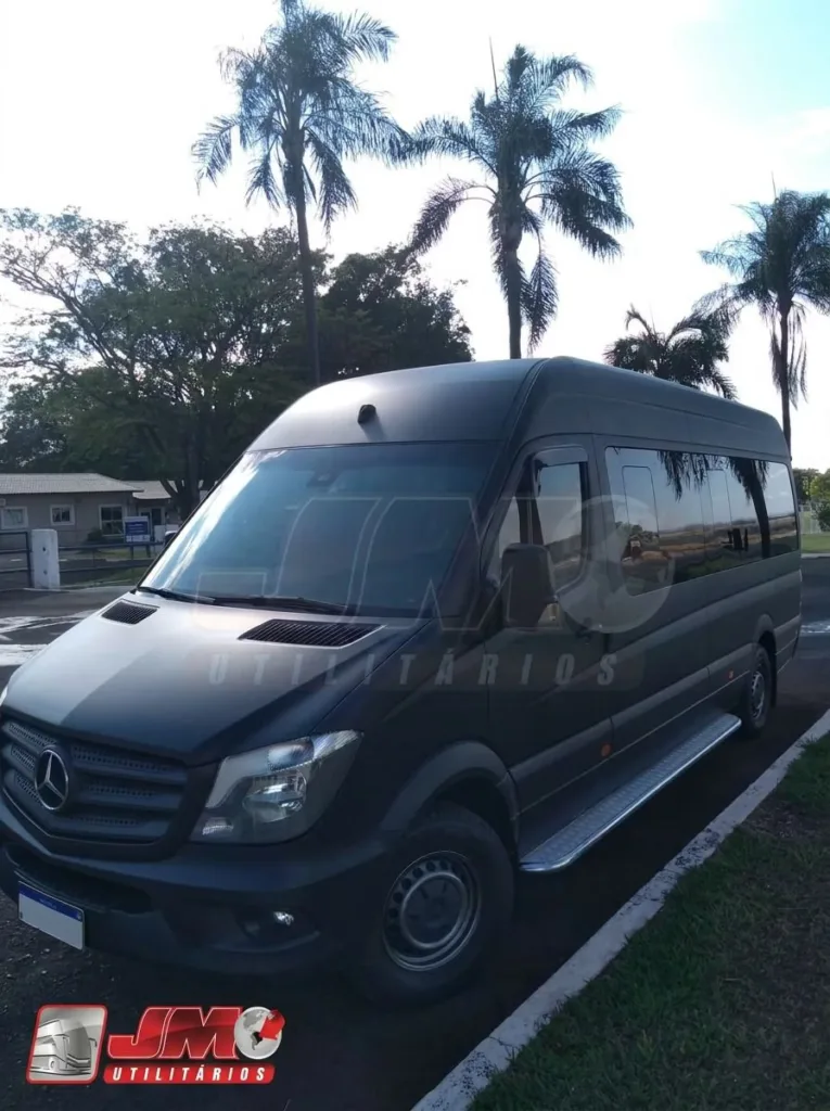 Ônibus Sprinter Van CDI 415 2019 seminovo à venda, código 659 - foto 02