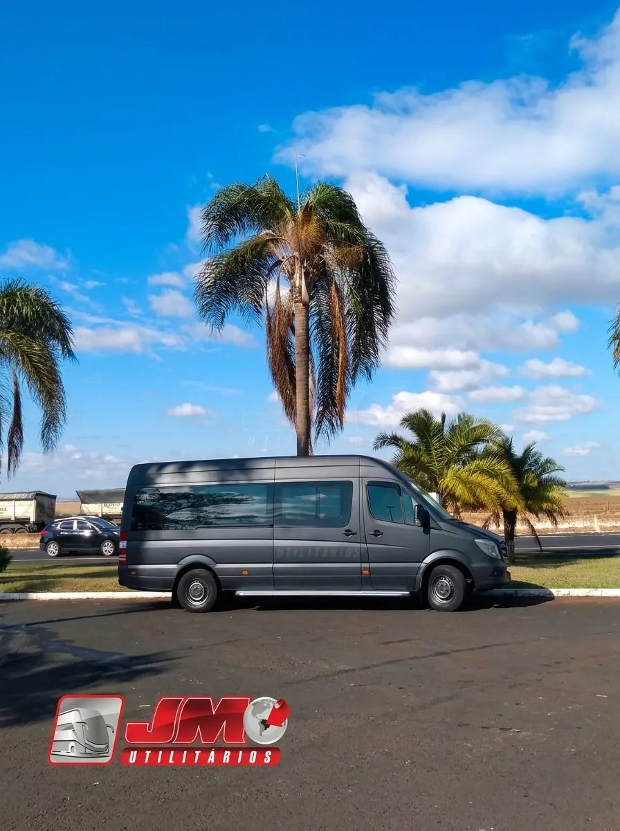 Ônibus Sprinter Van CDI 415 2019 seminovo à venda, código 659 - foto 03