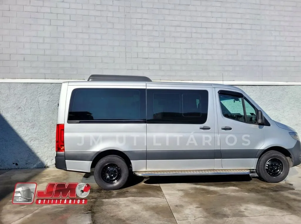 Ônibus Sprinter Van CDI 416 2020 seminovo à venda, código 725 - foto 02