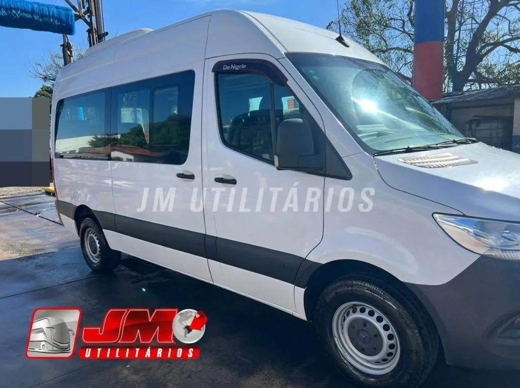 Ônibus Sprinter Van CDI 417 2023 seminovo à venda, código 779 - foto 01