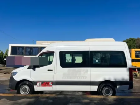 Ônibus Sprinter Van CDI 417 2023 seminovo à venda, código 779 - foto 03