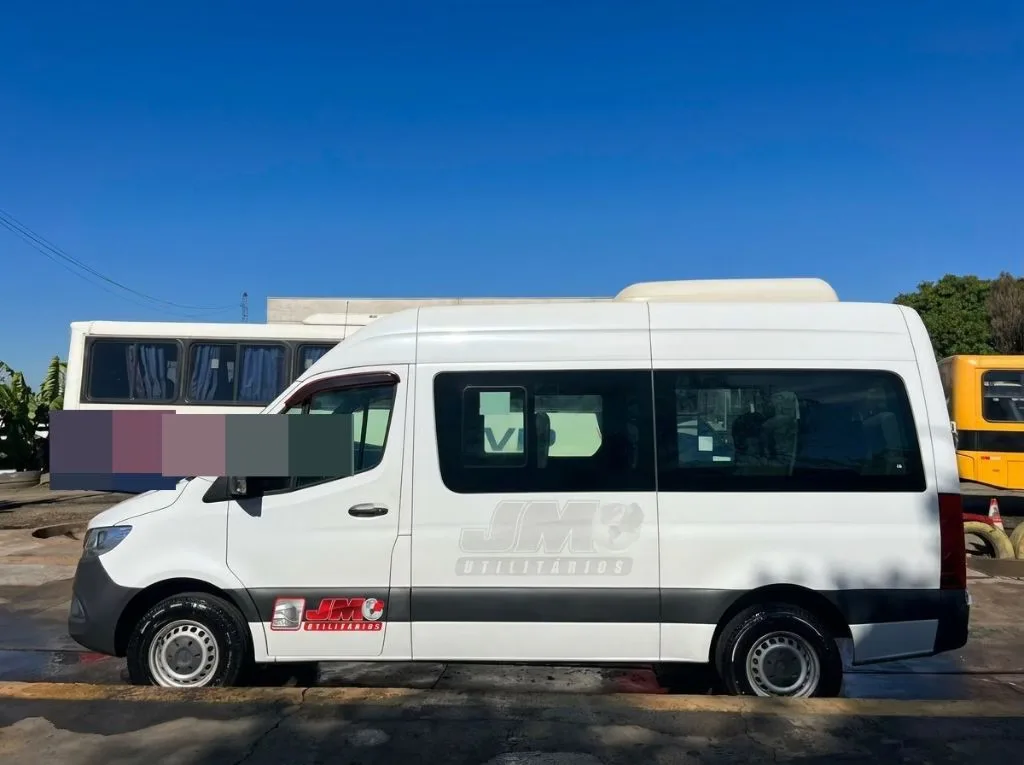 Ônibus Sprinter Van CDI 417 2023 seminovo à venda, código 779 - foto 03