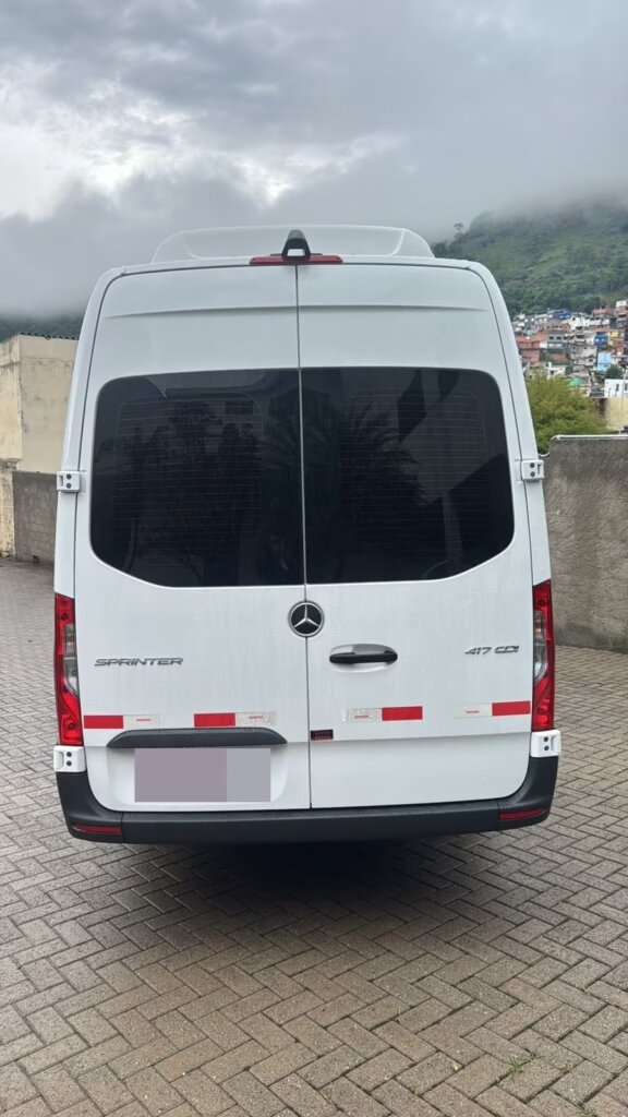 Ônibus Sprinter Van CDI 417 2025 seminovo à venda, código 701 - foto 04
