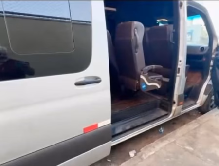 Van Mercedes-Benz Sprinter CDI 417 executiva luxo ano-modelo 2026 COD.59