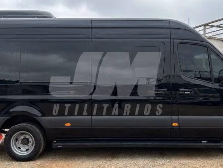 Van Executiva Sprinter CDI 517 Luxo a Venda ano 2025 COD.257