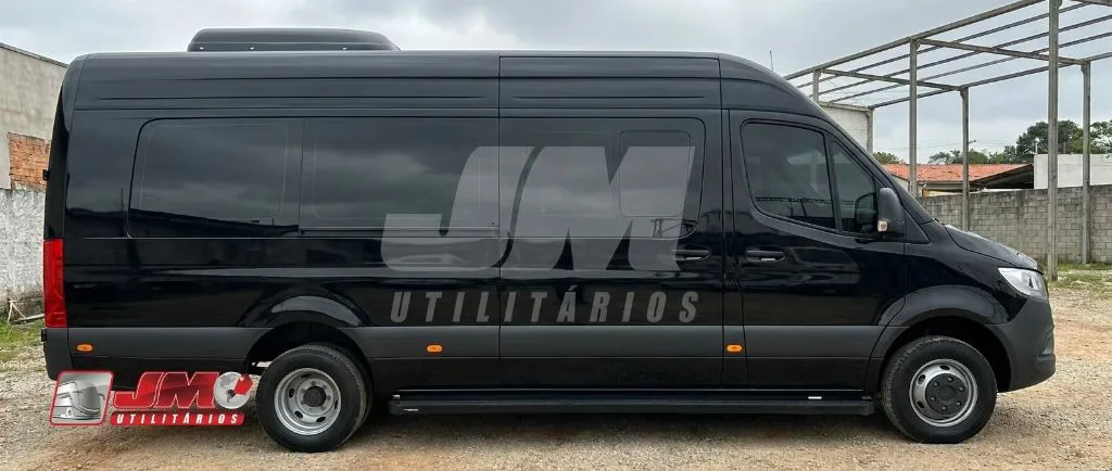 Ônibus Sprinter Van Executiva CDI 517 Luxo 2025 seminovo à venda, código 257 - foto 02