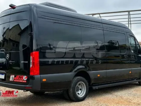 Ônibus Sprinter Van Executiva CDI 517 Luxo 2025 seminovo à venda, código 257 - foto 03