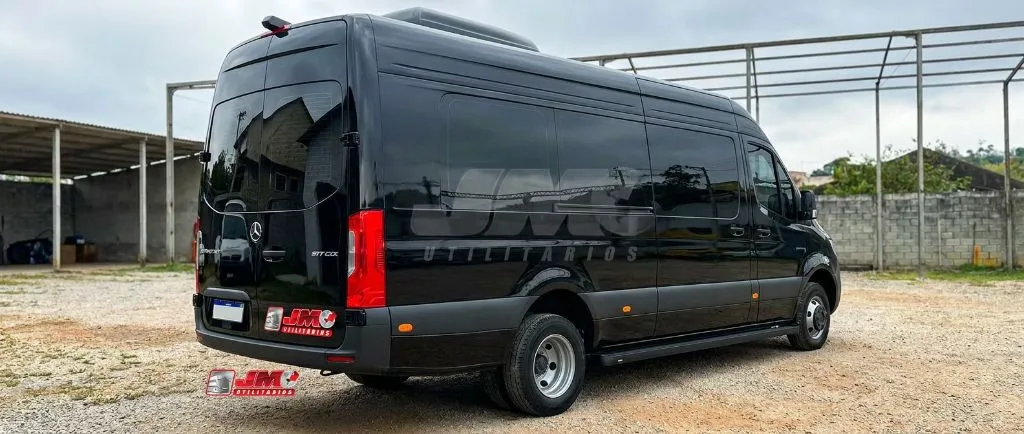 Ônibus Sprinter Van Executiva CDI 517 Luxo 2025 seminovo à venda, código 257 - foto 03