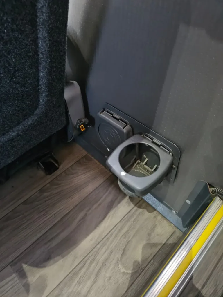 Ônibus Volare Micro-onibus Attack 8 Cummins 2025 seminovo à venda, código 767 - foto 08