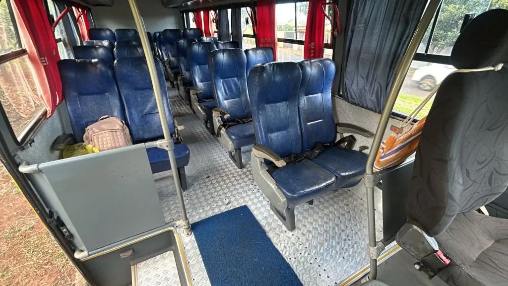 Ônibus Volare Micro-onibus V8L Escolar 2014 seminovo à venda, código 786 - foto 05