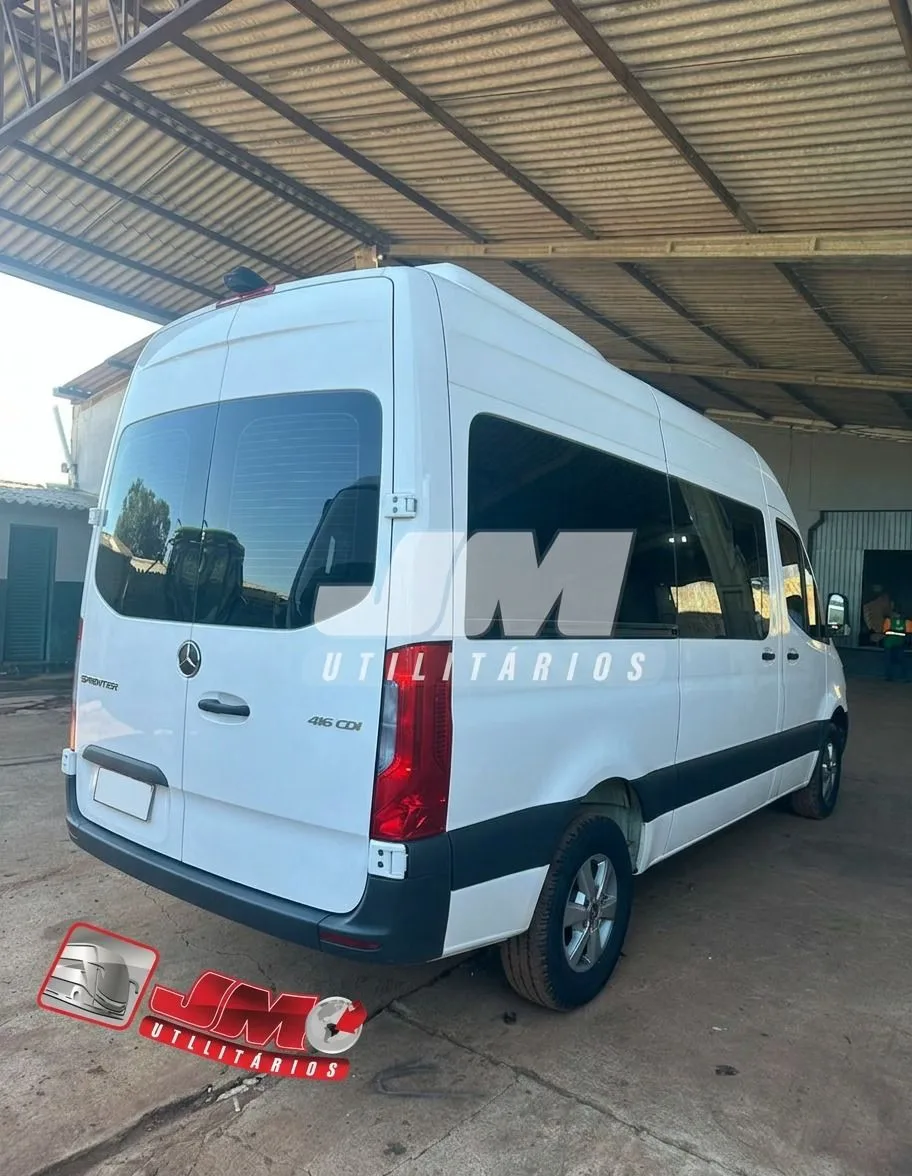 Van Sprinter 416 CDI Luxo 2023 seminova à venda, código 1806 - foto 03