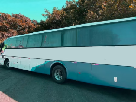 Ônibus Neobus Road R Mercedes-Benz OF 1721 2015 seminovo à venda, código 160 - foto 03