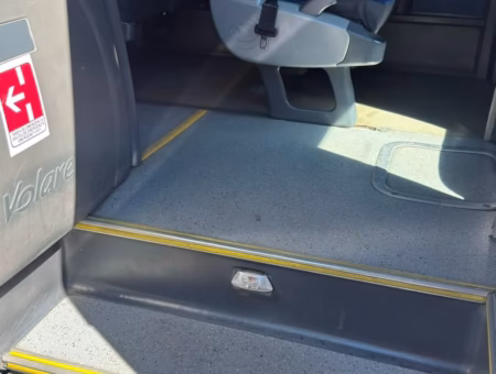 Micro-ônibus Marcopolo Volare W9 ano 2016 MWM à venda COD.870