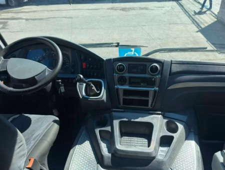 Micro-ônibus Marcopolo Volare W9 ano 2016 MWM à venda COD.870