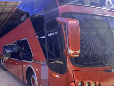Busscar Panoramico DD HD K400 ano 2008 a venda COD.670