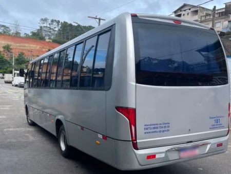 Micro-ônibus Volare W9 Agrale MA 9 ano-modelo 2013 à venda COD.1802