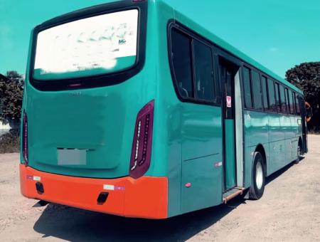 Ônibus Caio Apache VIP OF 1721 2019 seminovo à venda, código 280 - foto 03