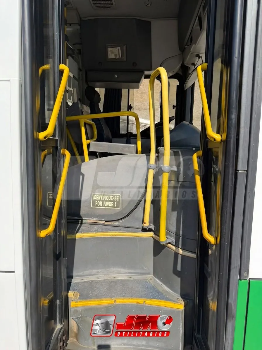 Ônibus Caio Onibus Apache VIP OF 1519 2015 seminovo à venda, código 13 - foto 06