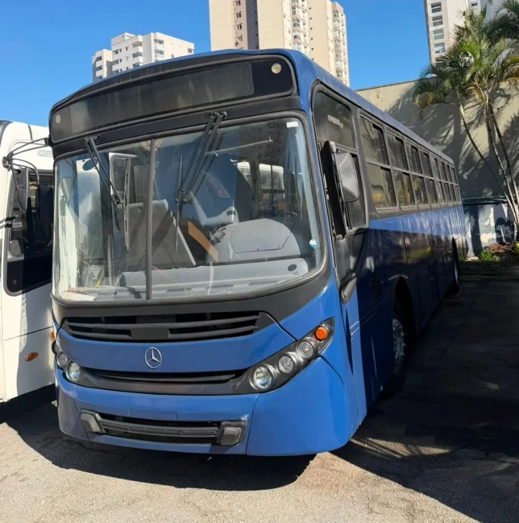 Ônibus Caio Apache VIP OF 1721 2013 seminovo à venda, código 799 - foto 02