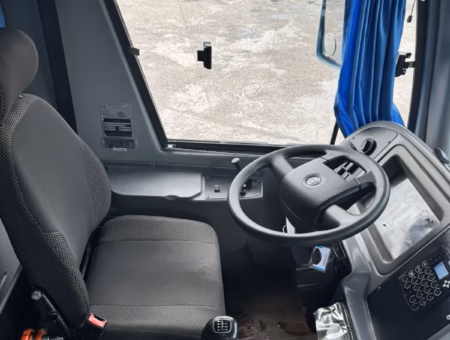 Ônibus Comil Campione 3.25 VW 17.230 JM 2023 seminovo à venda, código 1083 - foto 03