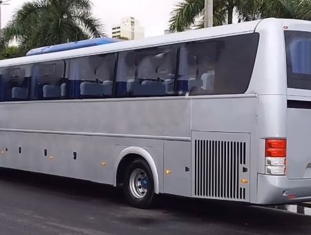 Ônibus Comil Campione 3.45 Cummins 18330 2011 seminovo à venda, código 430 - foto 02