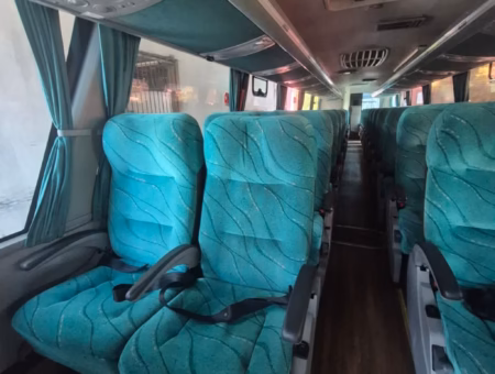 Ônibus Comil Campione Invictus 1200 K310 2018 seminovo à venda, código 383 - foto 06
