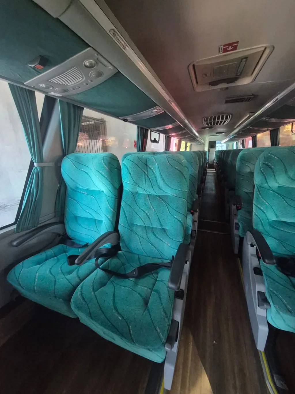 Ônibus Comil Campione Invictus 1200 K310 2018 seminovo à venda, código 383 - foto 06
